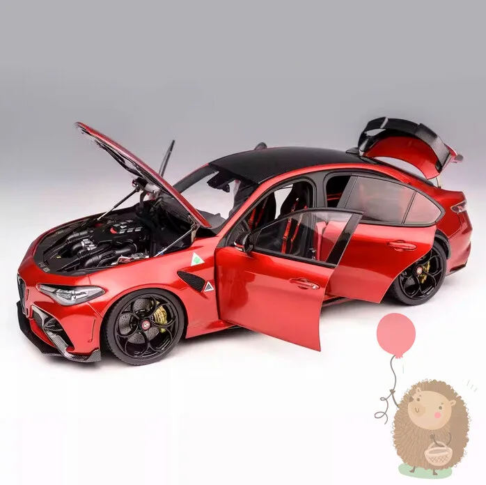 

MOTORHELIX 1/18 Модель автомобиля Alfa Romeo Giulia GTAm из сплава, коллекционная, подарочная