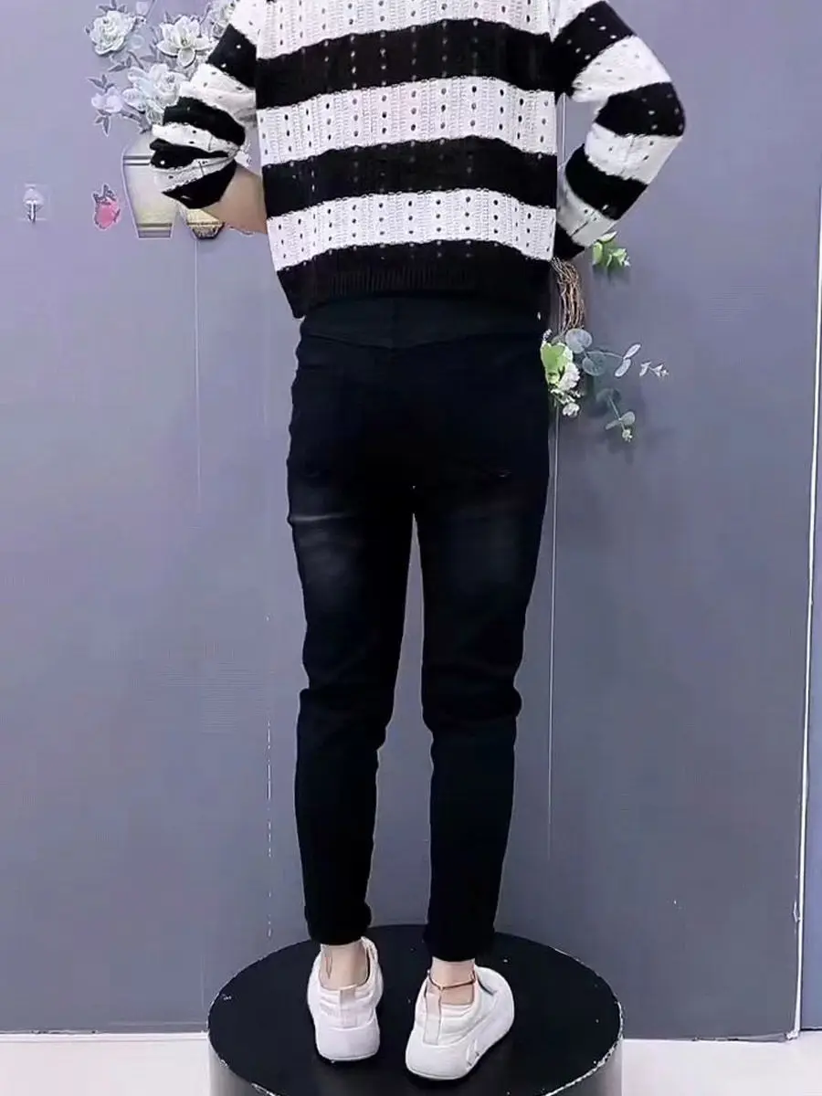 عالية الخصر الصناعة الثقيلة التطريز المتناقضة اللون الرجعية هارلان السراويل 2025 الخريف تنوعا مطاطا جينز رفيع النساء