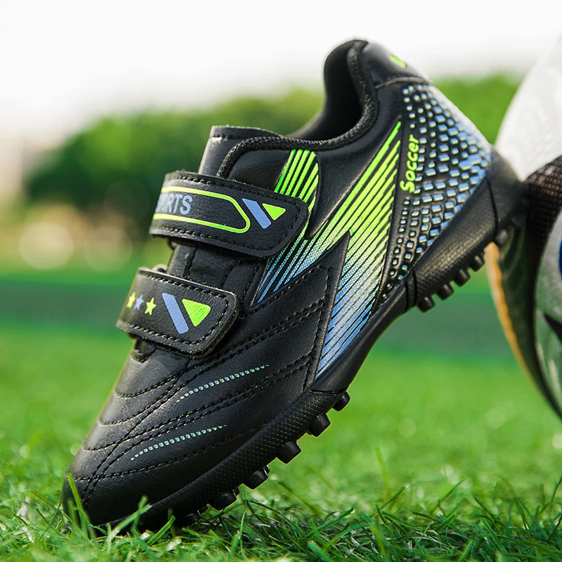 

Soccer Shoes Kids Fast Indoor Football Field Boots Society Cleats Low Cut Children Football Shoes Sneaker Non-Slip Training