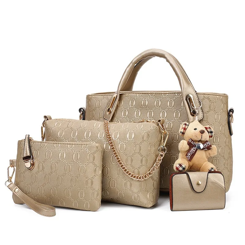 Imagem -04 - Bolsa Mensageiro Feminina Bolsa Crossbody Estilo Clássico Pingente de Urso Pequeno Conjunto em Relevo da Moda Luxo Conjunto de 4