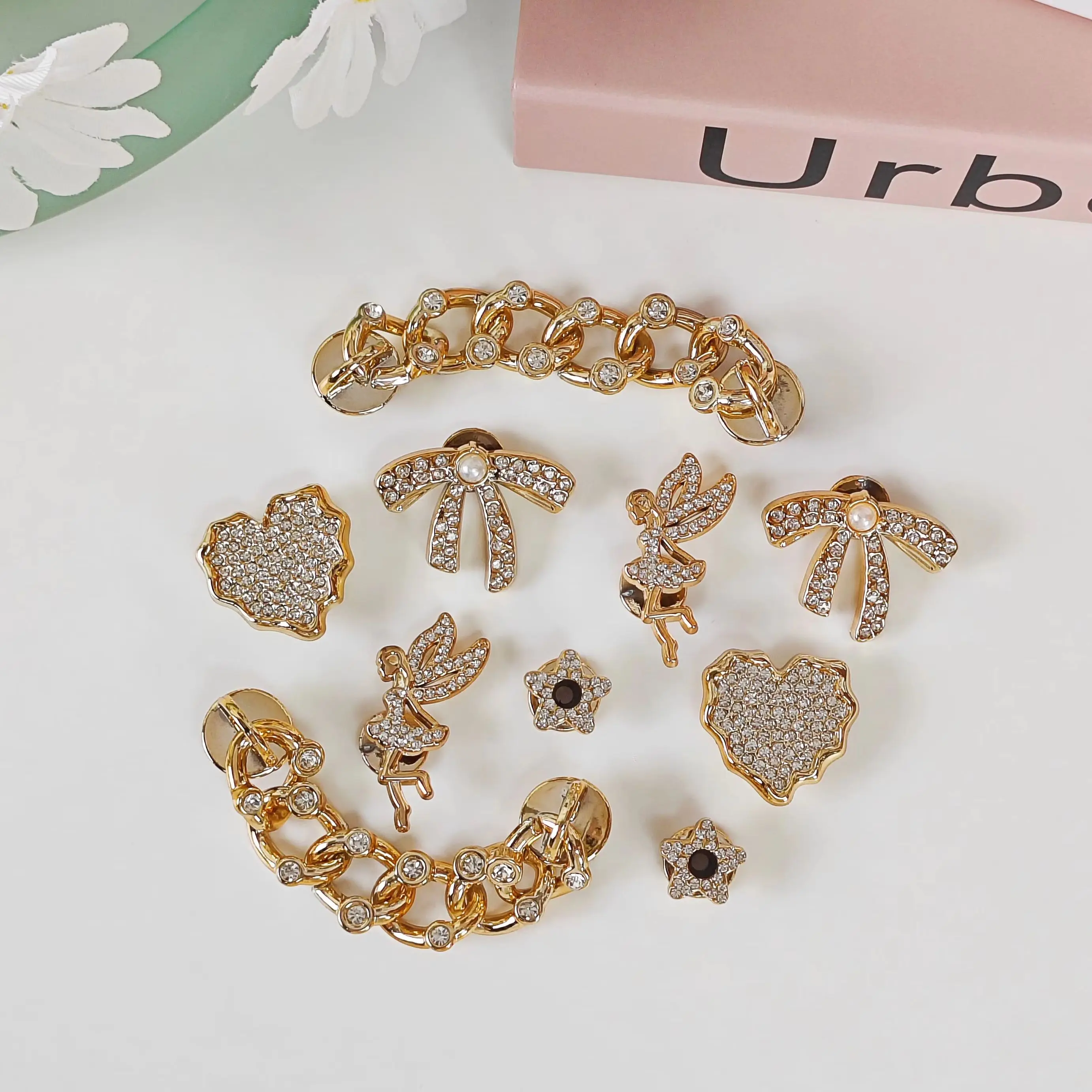 10pcs Shoe decoration DIY charms, fashionable and versatile, featuring bows, elves, hearts, stars, and rhinestone chains, personalized slipper decoration buckles. Suitable for EVA beach sandals, flip-flops, detachable shoe surface decorations, girls' accessories, holiday gifts