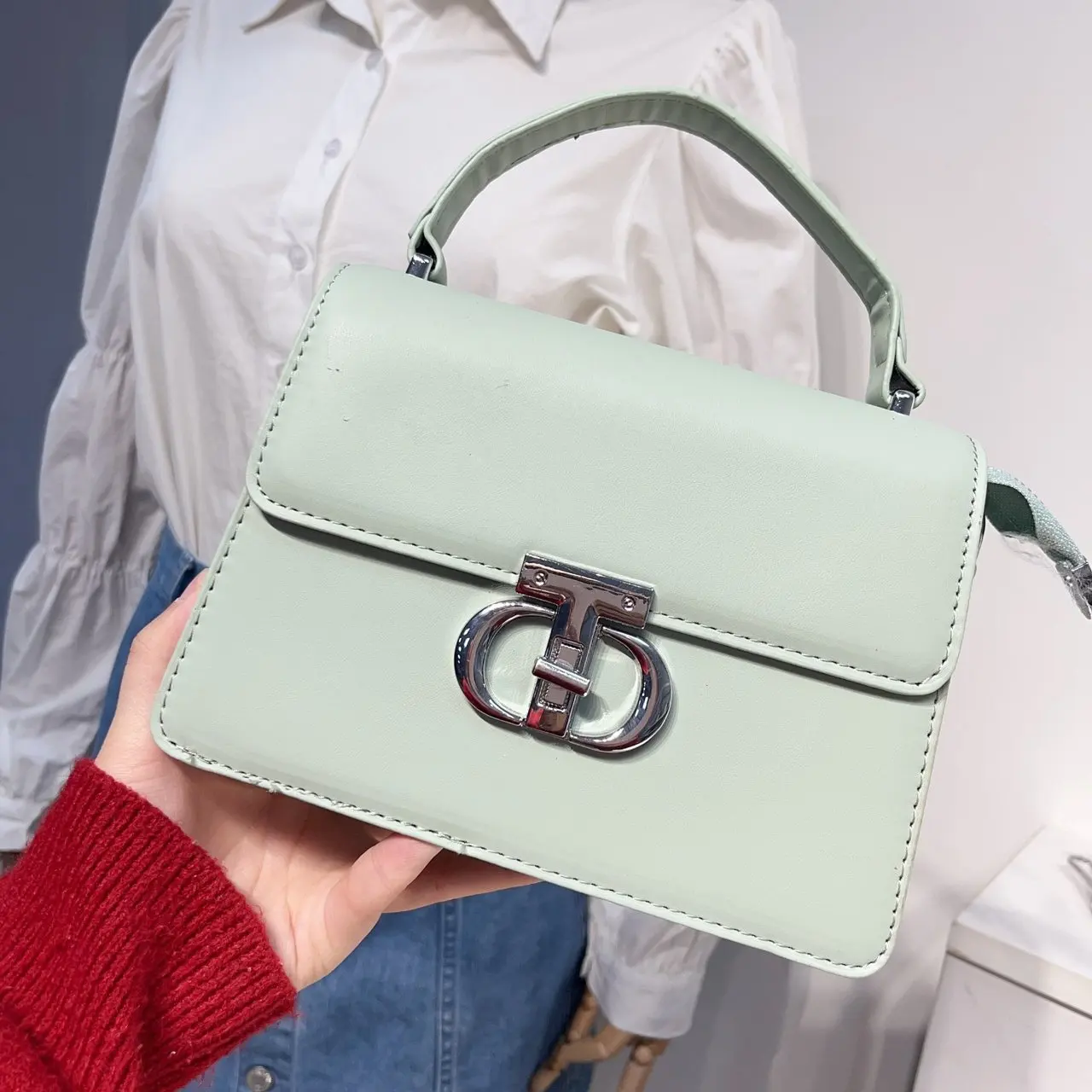 

Элегантная женская кожаная роскошная классическая модельерская сумка через плечо Сумка через плечо для современных повседневных прогулок