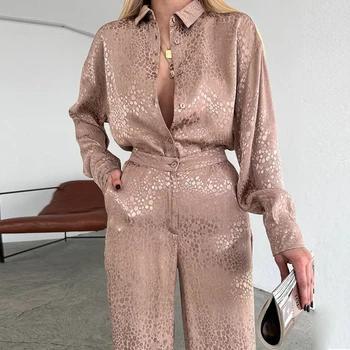 Elegante cetim solto calças retas outfits 2024 leopardo impressão primavera conjuntos de duas peças casual deslocamento manga comprida terno feminino