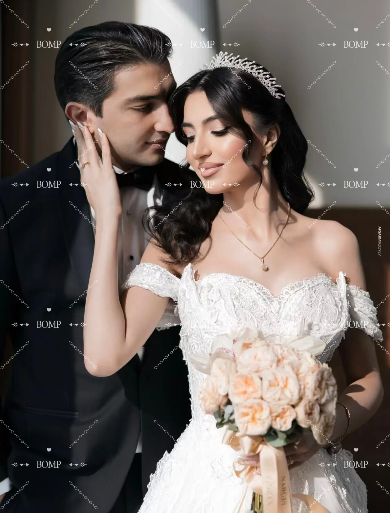 BOMP Princess White Lace Wedding Dress Off Shoulder Appliques Sweep Train A-Line Woman Bridal Gown Customized Robe de mariée