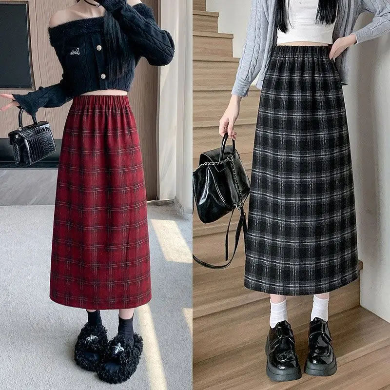 Checkered contrasting color casual half skirt women in autumn and winter elastic high waist slimming retro split A-line skirt