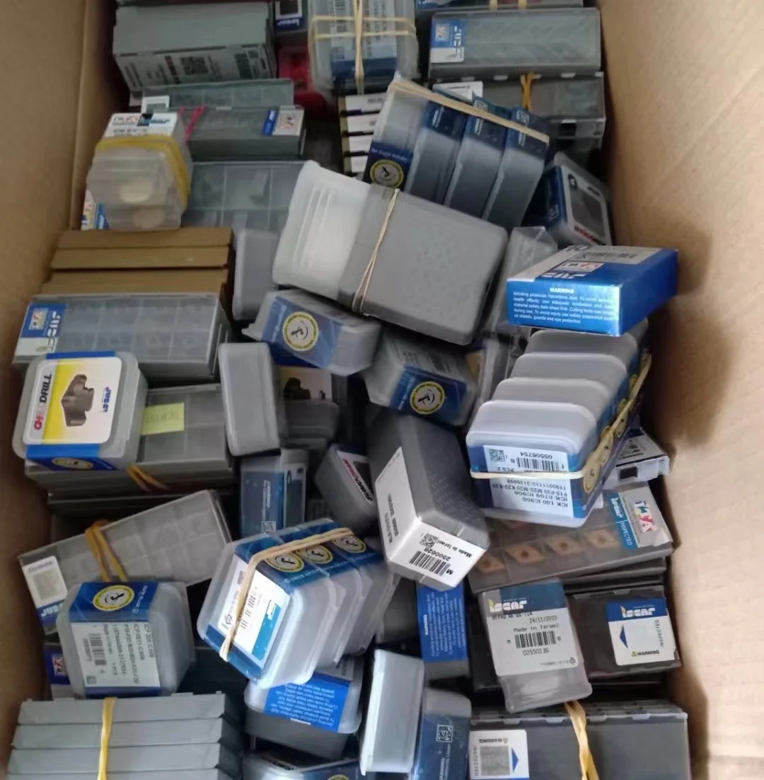 

Hard alloy cutting blades GIF 6.00E-0.40 IC808