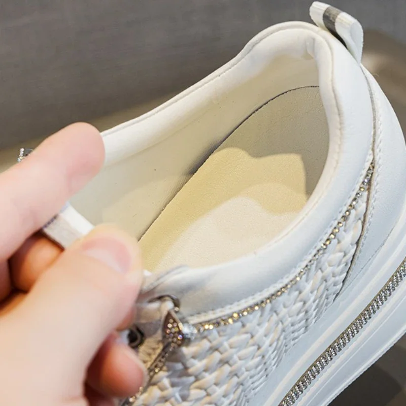 Zapatos blancos de cuero genuino de 7,5 cm, calzado informal para mujer, zapatillas blancas con plataforma para mujer, zapatillas de moda, calzado para caminar.