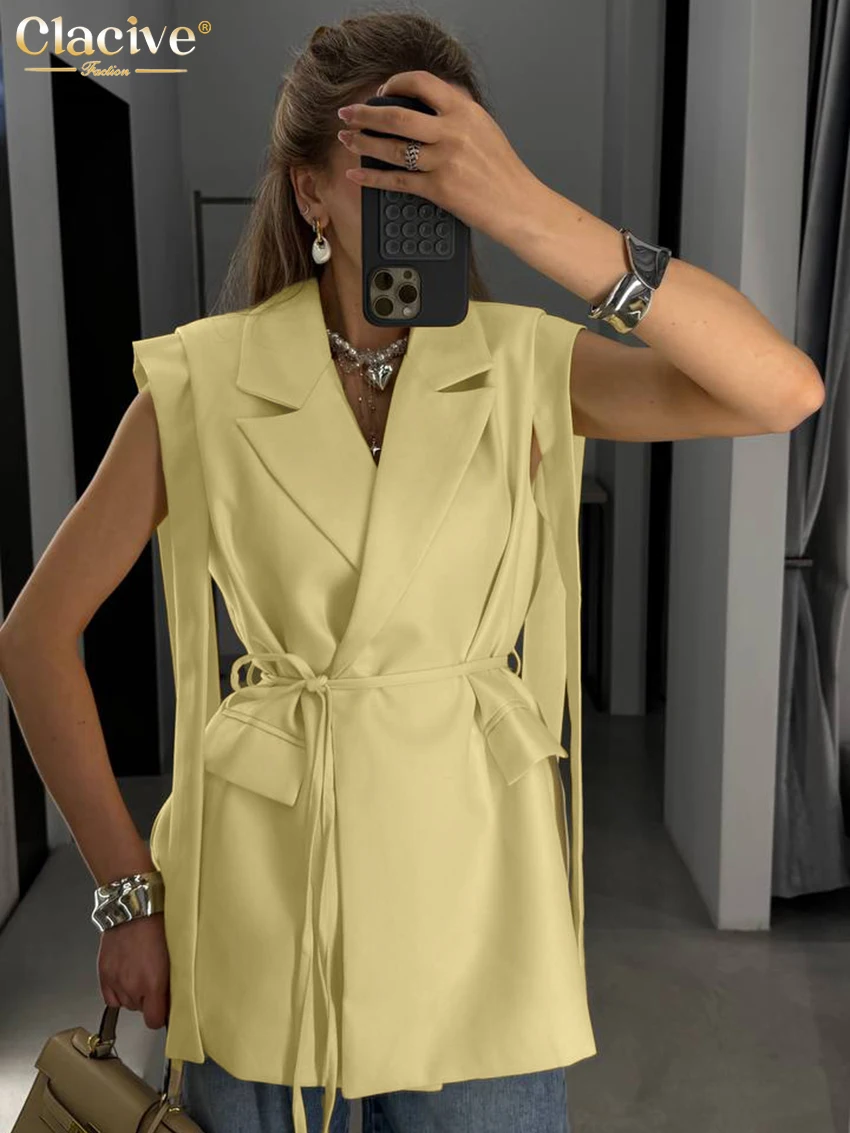 

Модная свободная желтая женская рубашка Clacive 2026: летняя, без рукавов, с отложным воротником, элегантный классический топ на шнуровке, женская одежда