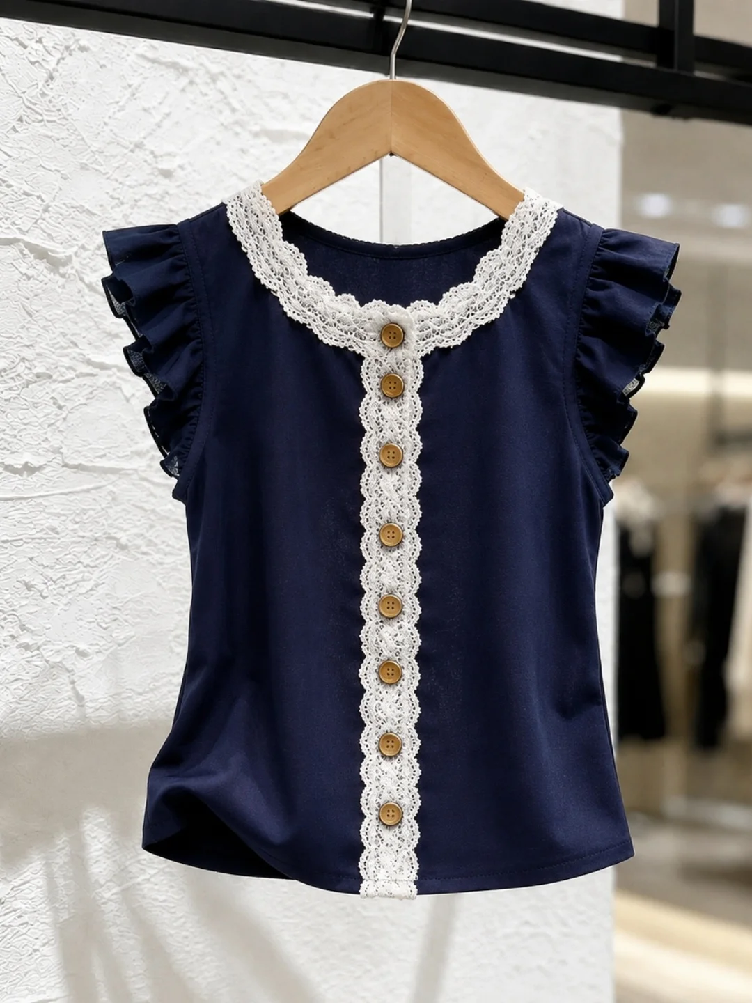 

Elegant Lace Splice Fly Sleeve Shirt Versatile Ageless Design Korean Style Commute Silk Top Poetic Lin Brand round Neck Short...