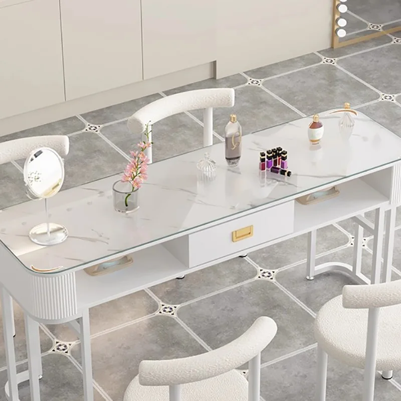 طاولة أظافر عصرية أنيقة كلاسيكية متعددة الاستخدامات رائعة ومكتب أظافر بسيط ومريح Mesas Para Manicuristas أثاث الصالون