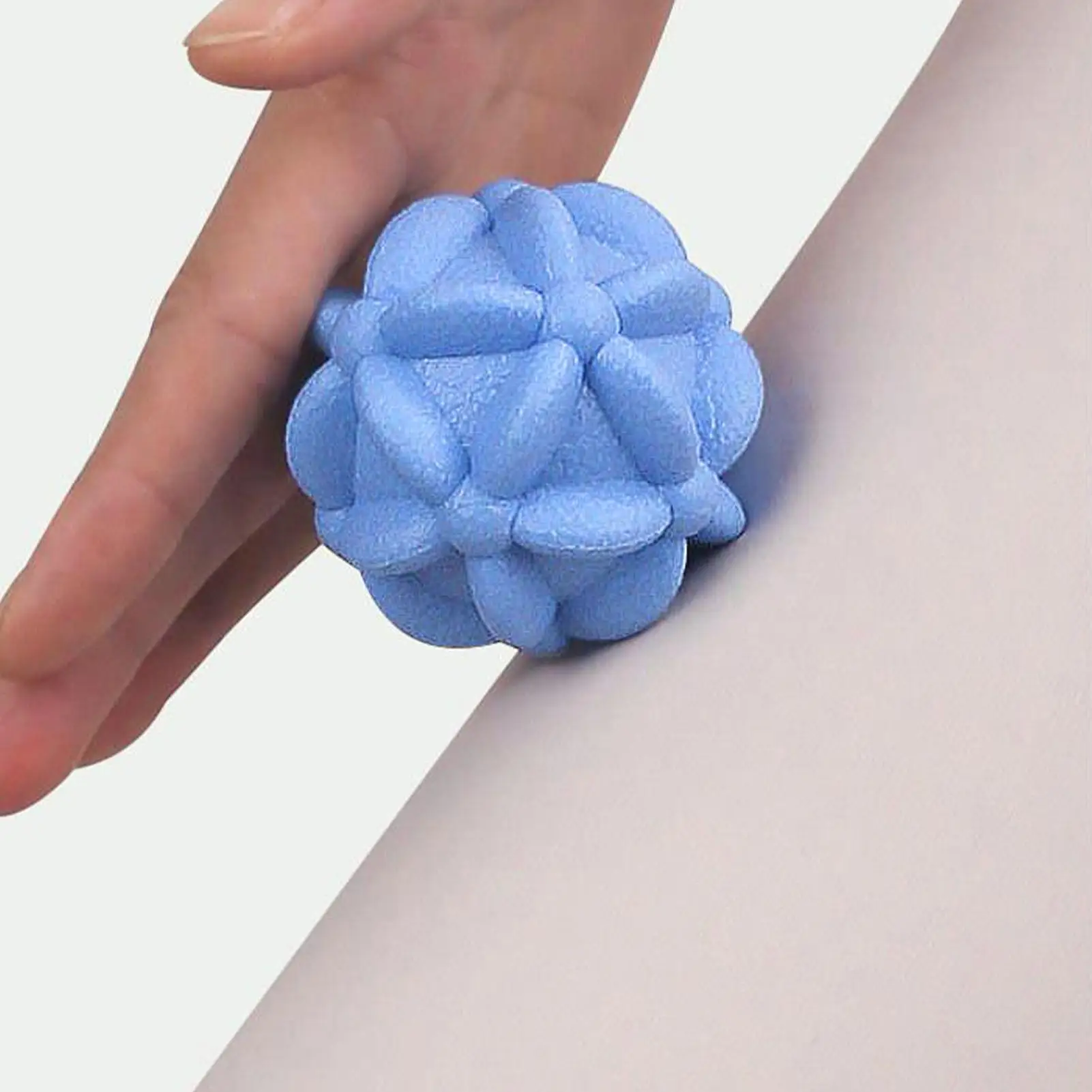 Portable Petal Massage Ball for muscles - Elastic & Durable, Relaxion