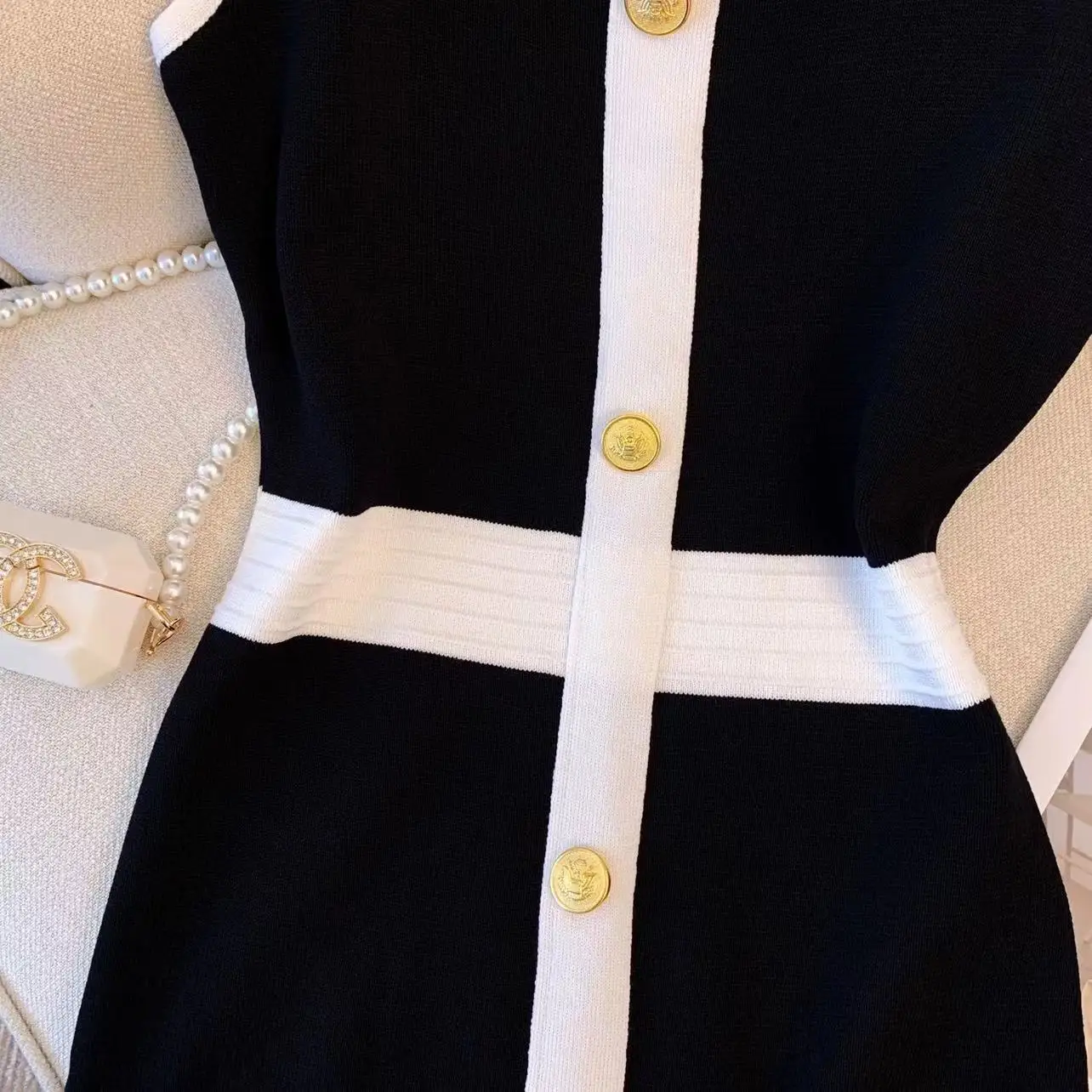 فستان قصير محبوك للنساء صيفي كاجوال معدني بصدر واحد فساتين نحيفة عالية الخصر أنيقة برقبة دائرية بدون أكمام #4