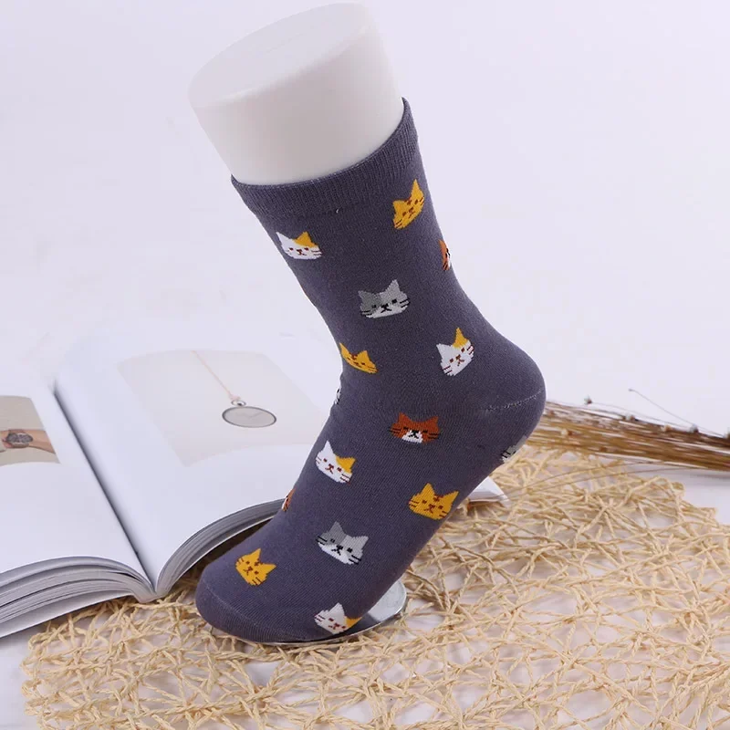 2024 Women Socks Mid Length Sock Cotton Spring and Summer Sweet Fashion Cotton Socks Personality Cat Head Pattern Casual Socks