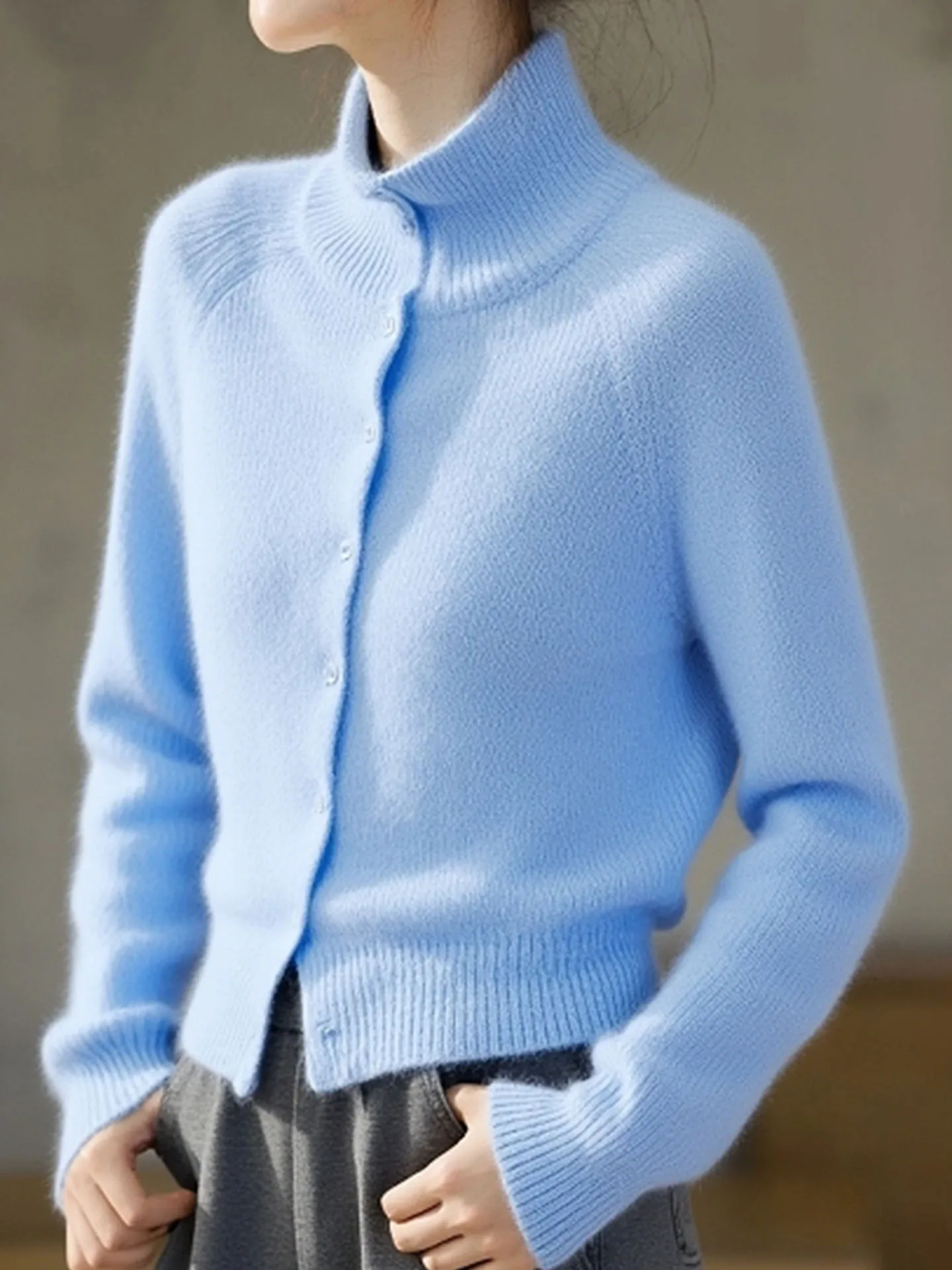 Zimowy damski sweter Camere, miękki, wygodny, długi rękaw, zapinany na jeden guzik, jednolity kolor, dzianinowy, modny, do pracy.