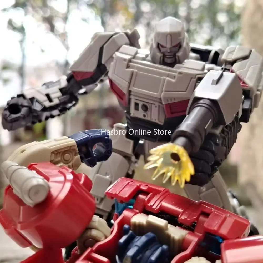 Hasbro Transformers Toys Studio Series Deluxe One 114 Megatron, 4,5-Zoll-Konvertierungs-Actionfigur, 8+ F9849
