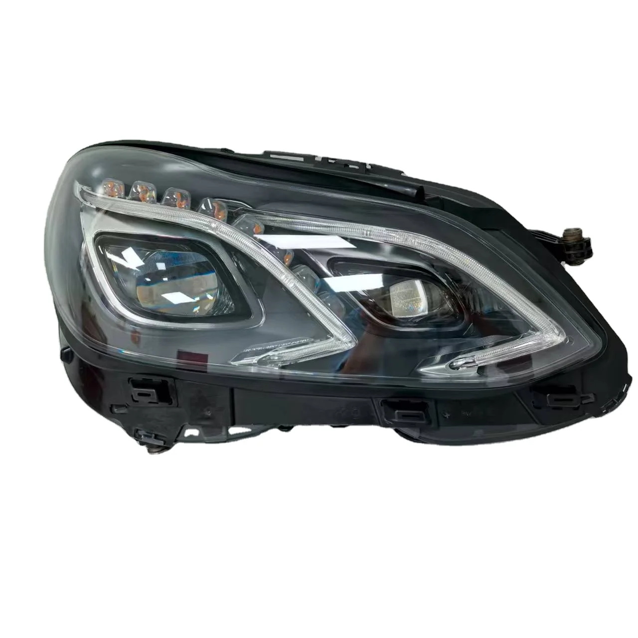 High-quality Original LED Headlight Assembly Is Suitable For Mercedes-Benz E-Class W212 Intelligent Adaptive Headlights E63