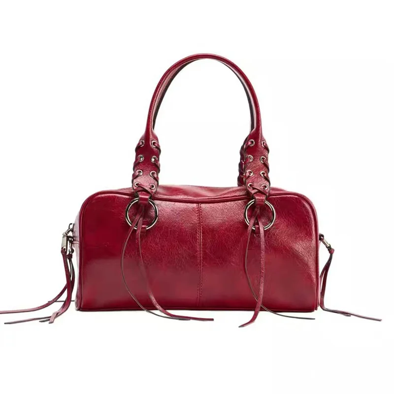 

Мягкая женская сумка из искусственной кожи в стиле ретро, новинка 2023 года, модная универсальная нишевая легкая роскошная ручная сумка через плечо на одно плечо