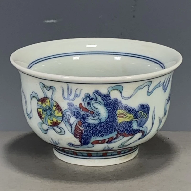 Antique Porcelain Ming Dynasty Chenghua Year Doucai Lion Rolling Ball Master Cup Handheld Cup Tea Cup Complete Antique