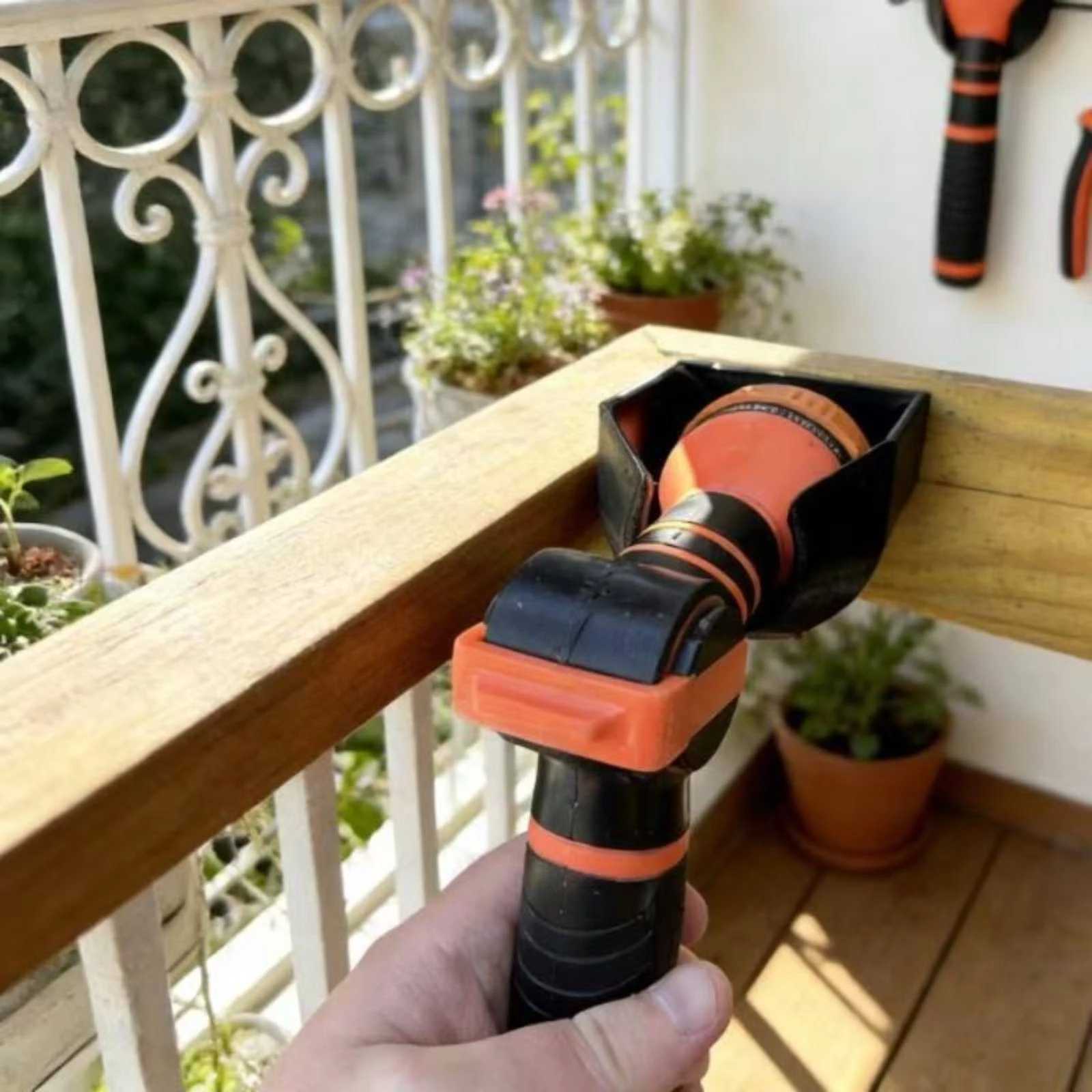 Wall Mount Garden Hose Nozzle Holder Outdoor Garden Hose Nozzle Holder Heavy-Duty Organized for Gardeners, Patio, Deck