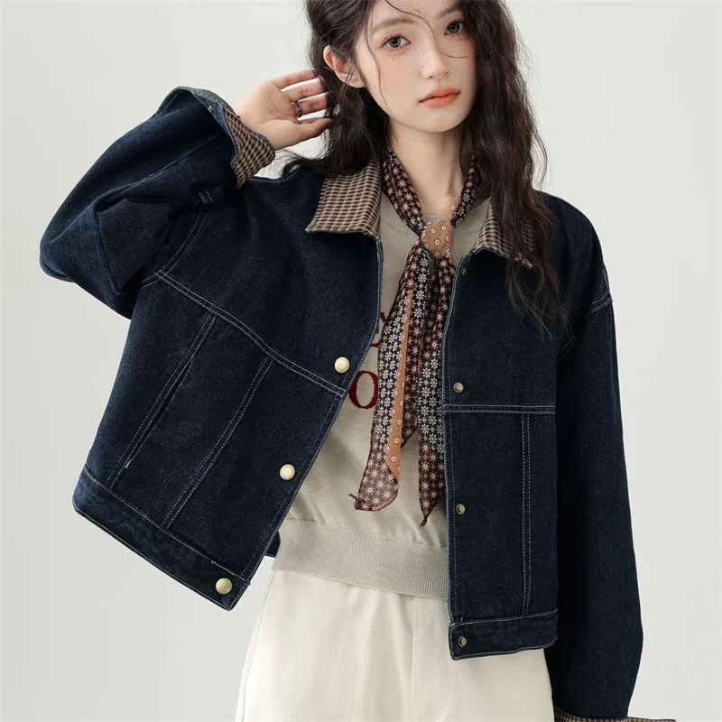 سترة من قماش الدنيم بتصميم خارجي مع طية صدر متباينة من قماش الدنيم سترة نسائية ربيعية عصرية للشيخوخة سترة واحدة الصدر المد