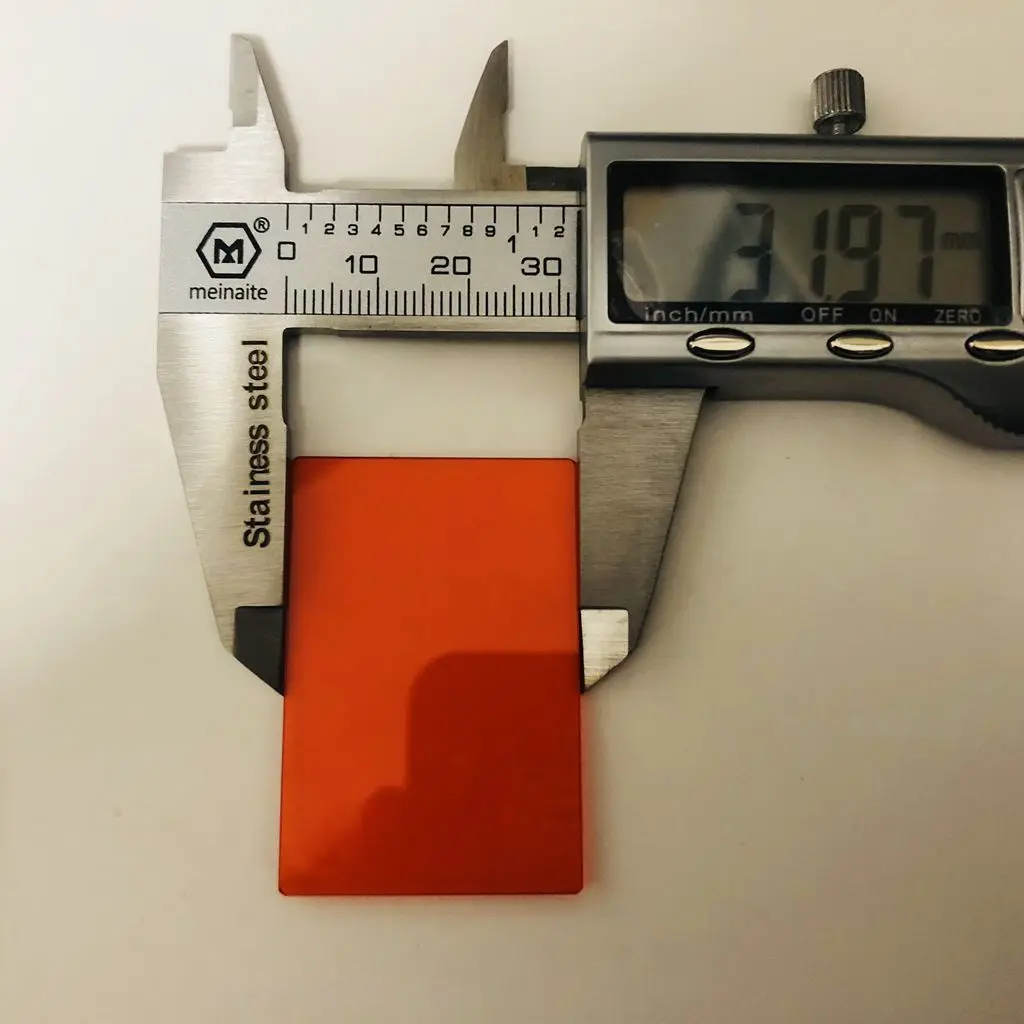 

Size 31.9x46.9x1.5mm Rectangle Shape Light Orange Red Color 590nm Infrared Filter Glass CB590 For IR Photography