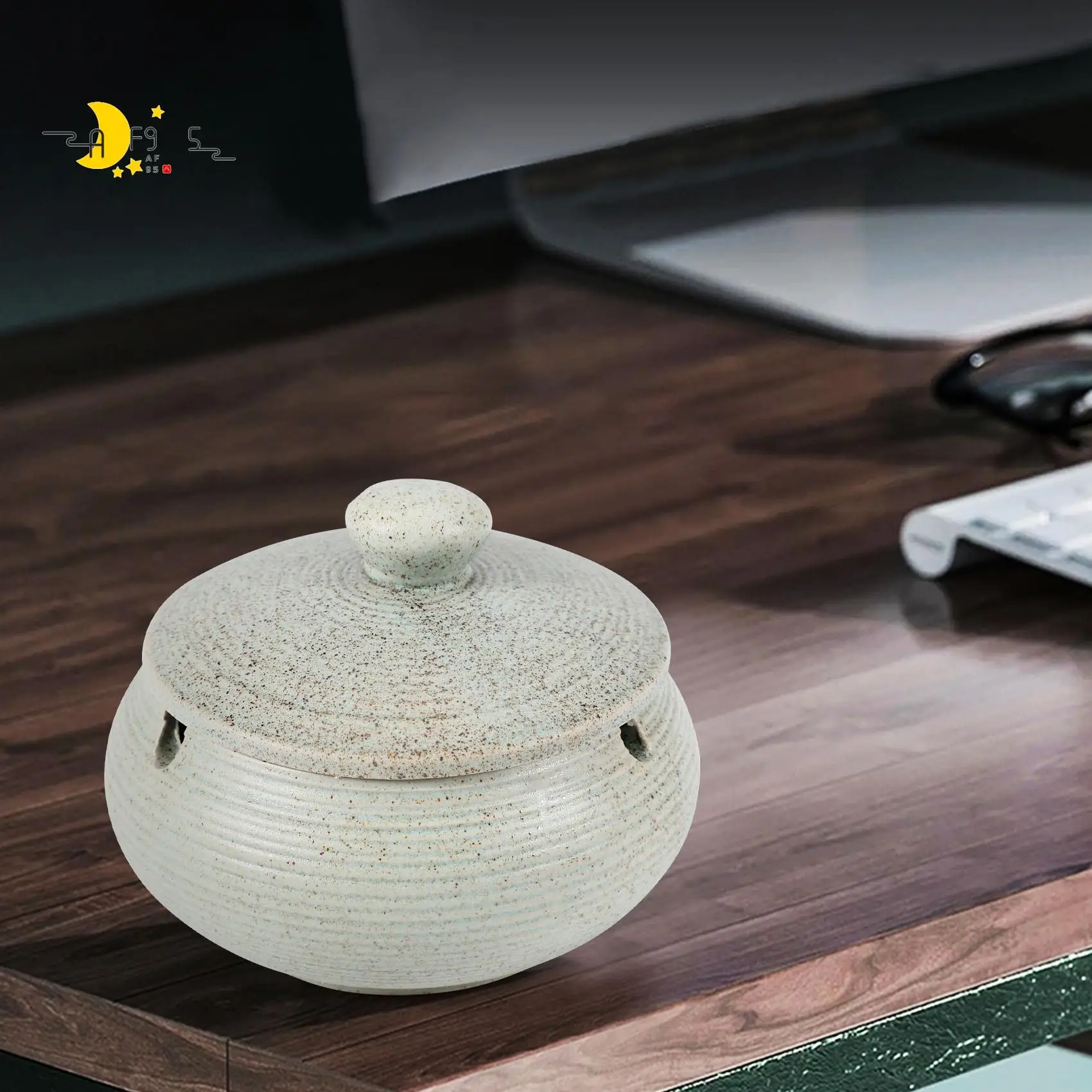 

AF95-Пепельница с ветрозащитной крышкой для внутреннего и наружного использования