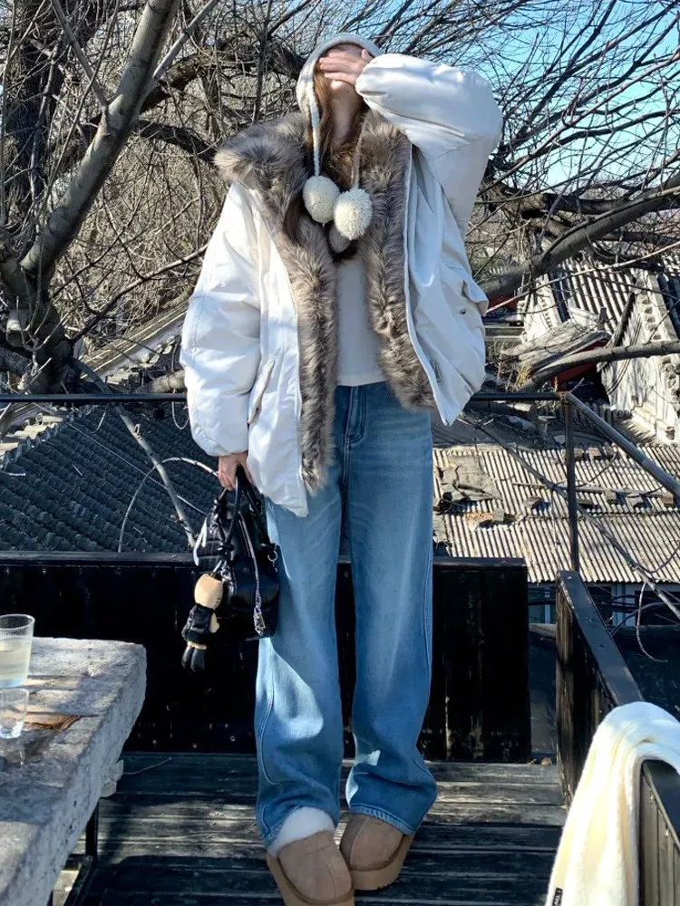 Fleece light-colored narrow wide-leg jeans for women's autumn and winter 2026 new high-waisted and thin loose small straight-leg