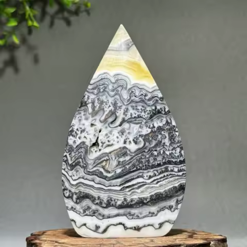 Natural Mineral Quartz Stripe Calcite Free Form Torch Home Decoration Energy Spiritual Therapy Meditation Witchcraft Chakra