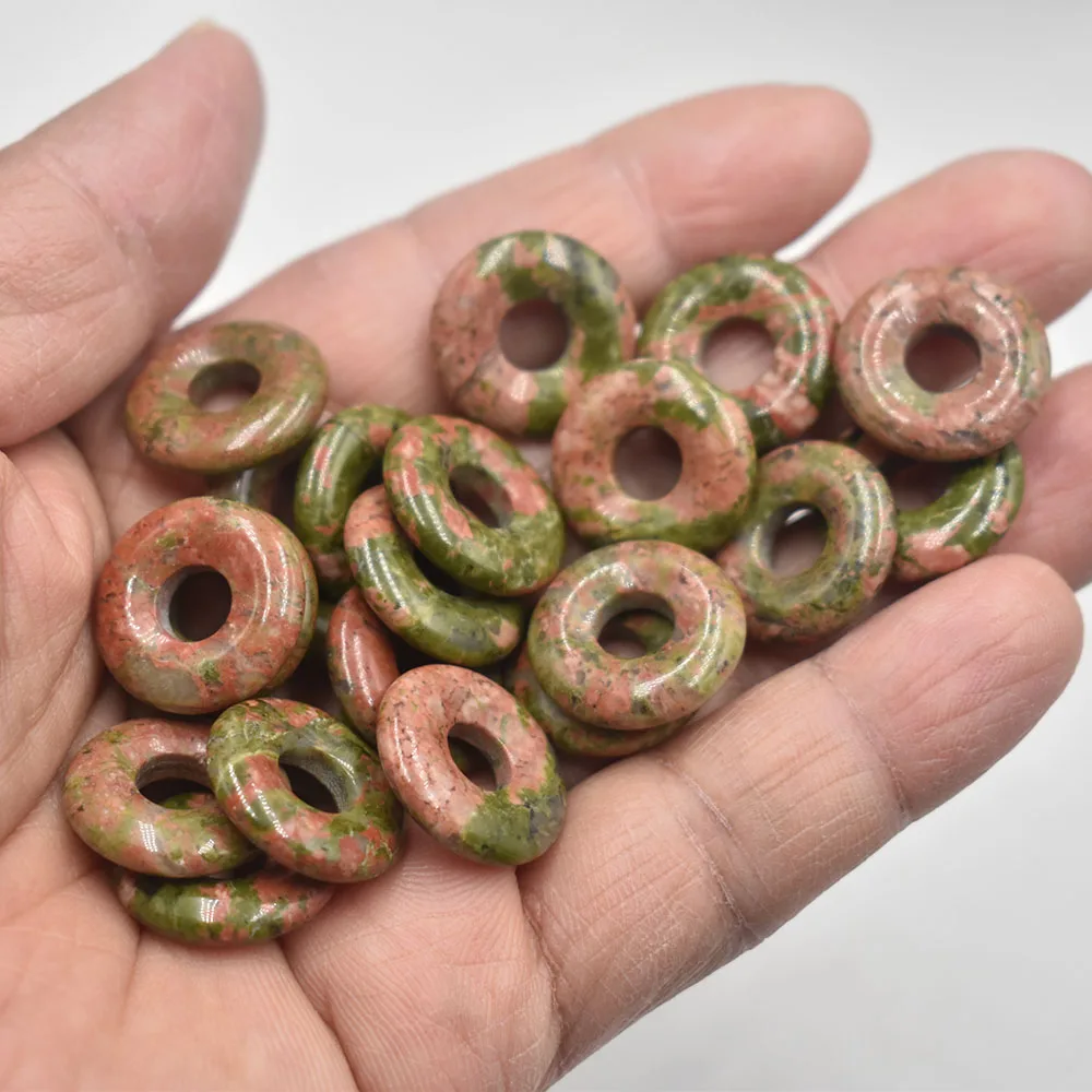 Modische, hochwertige, sortierte Naturstein-Gogo-Donut-Anhänger, Perlen 18mm für Schmuckherstellung, Großhandel 12 Stück/Los, kostenlos. – Detail 15