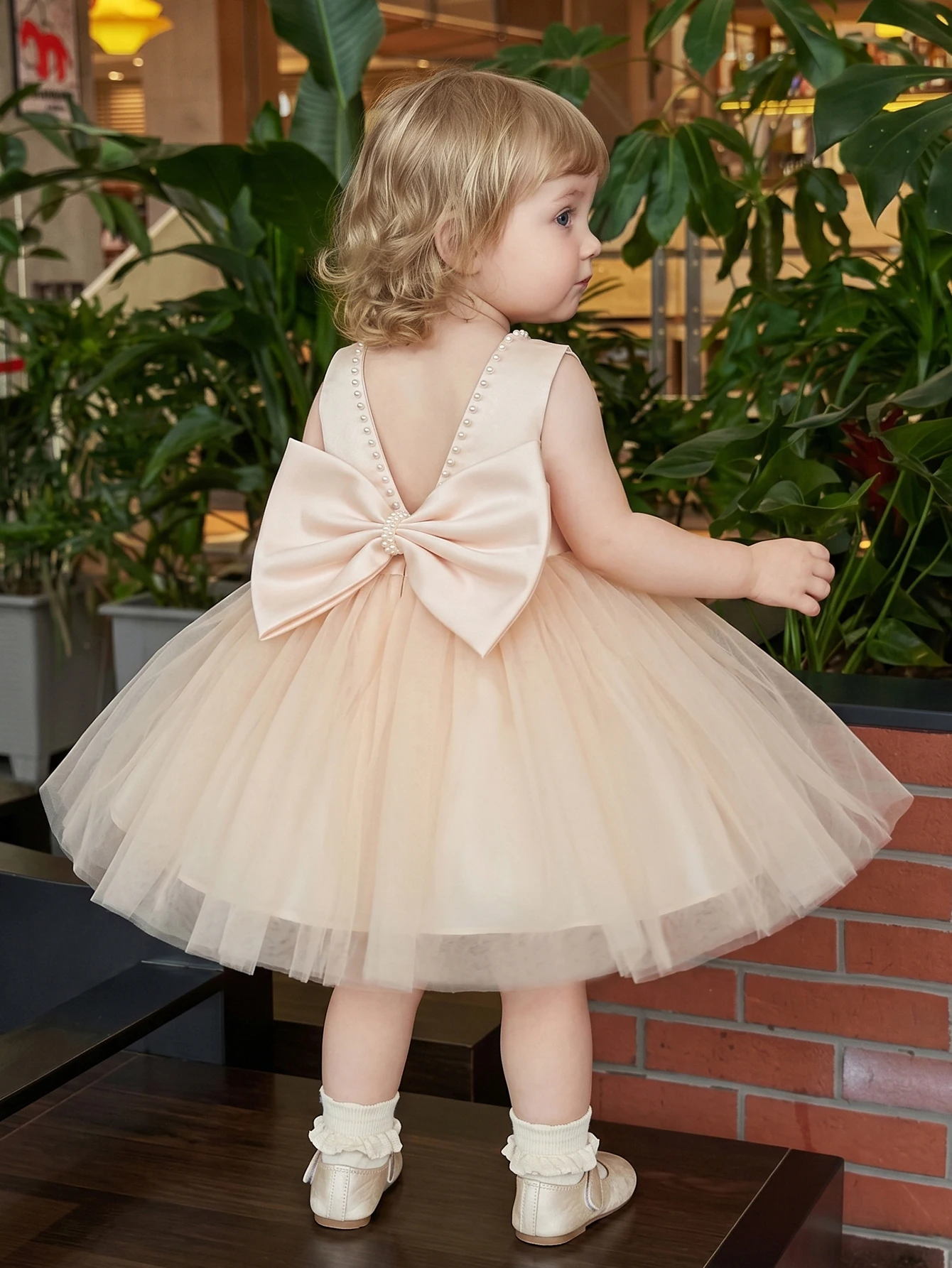 Toddler Girls Champagne Tulle Flower Girl Dress Pearl Studded V Back Large Bow Sleeveless Gown Wedding Birthday Party Photoshoot