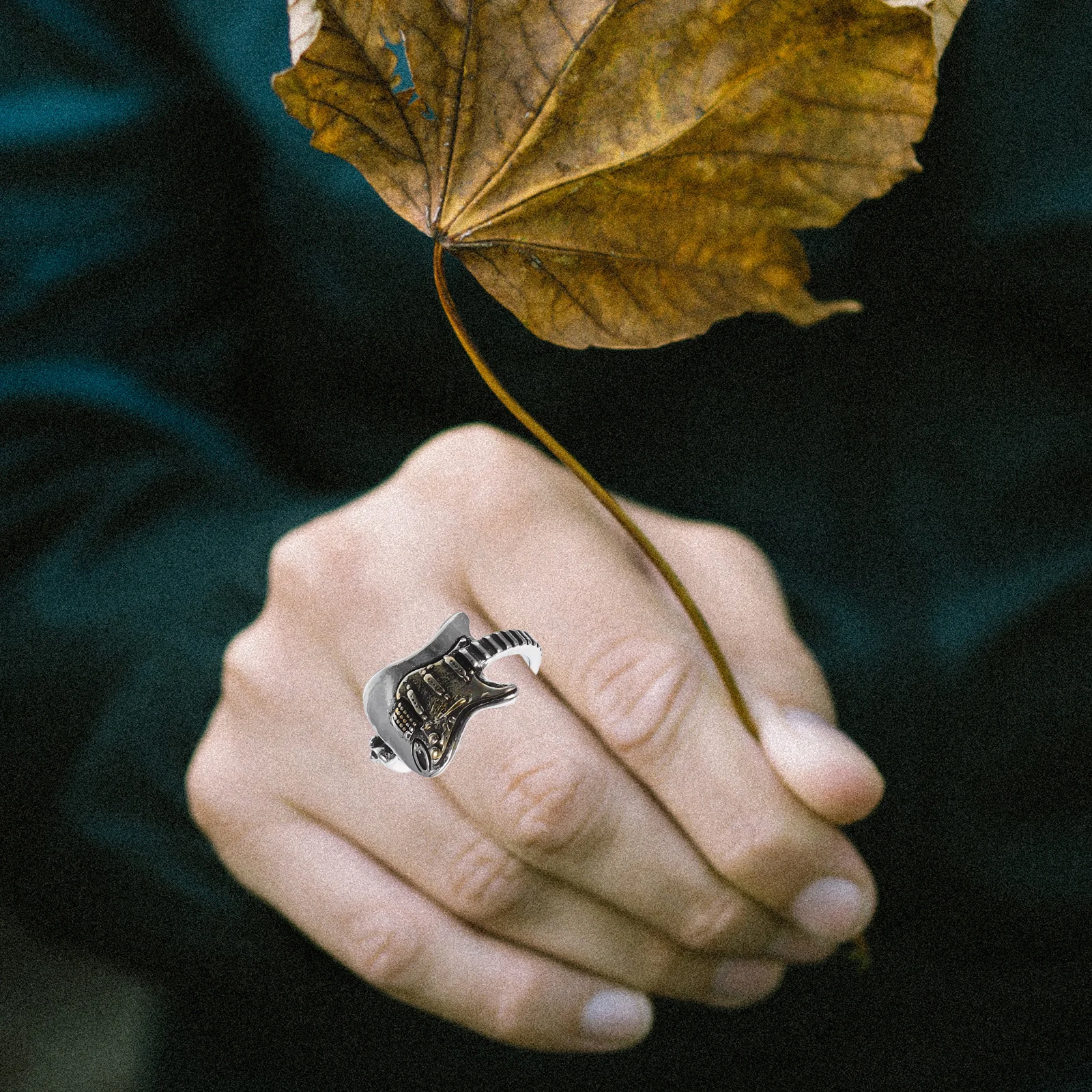 

4Pcs Music Guitar Rings Open Band Adjustable Punk Style Men Gothic Cool Jewelry Rings Guitar Ring Punk Jewelry