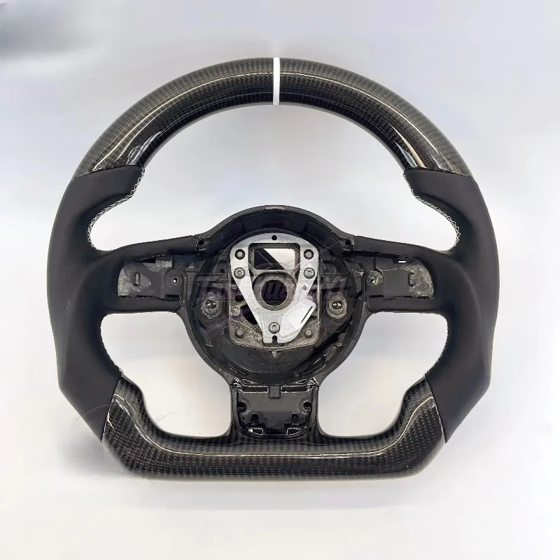 Factory Fast Shipping Smooth Leather Carbon Fiber Car Steering Wheel  for Audi 2008-15 TT/TTRS/R8
