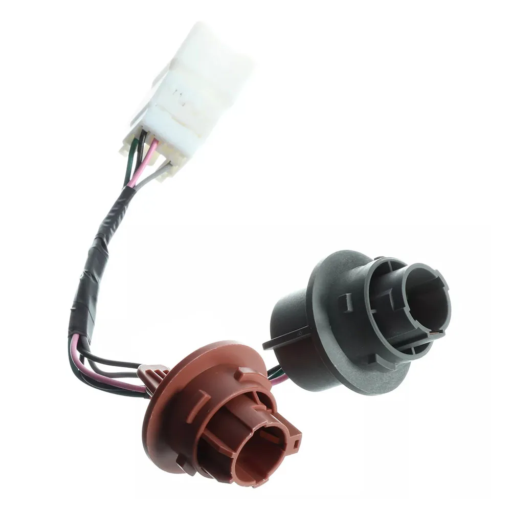 For Kia's Replacement Tail Lamp Connection & Wire Kit for Models from Year '14 to '15 Using OE Code 924512T500