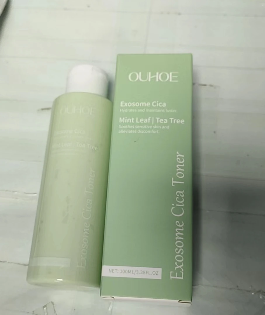 毎日の顔の保湿、水分ロック、鎮静、修復、浄化のためのスノー グラス トナー