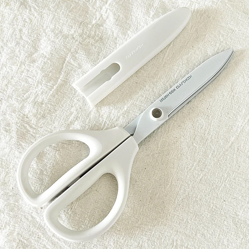 Japan Kokuyo Scissors Fluorine Coated Titanium Coated Safe Manual Portable Multifunctional Stationery Scissors Student Handmade