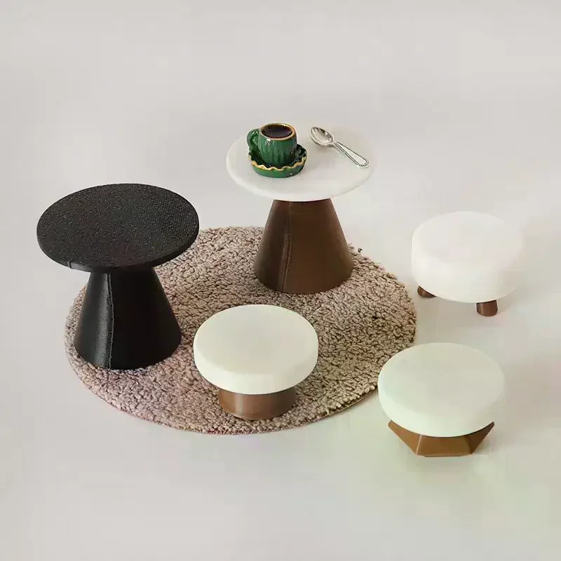 4Pcs 인형 집 미니어처 시뮬레이션 테이블 모델 인형 집 장식을위한 가구 액세서리 어린이 놀이 장난감 선물