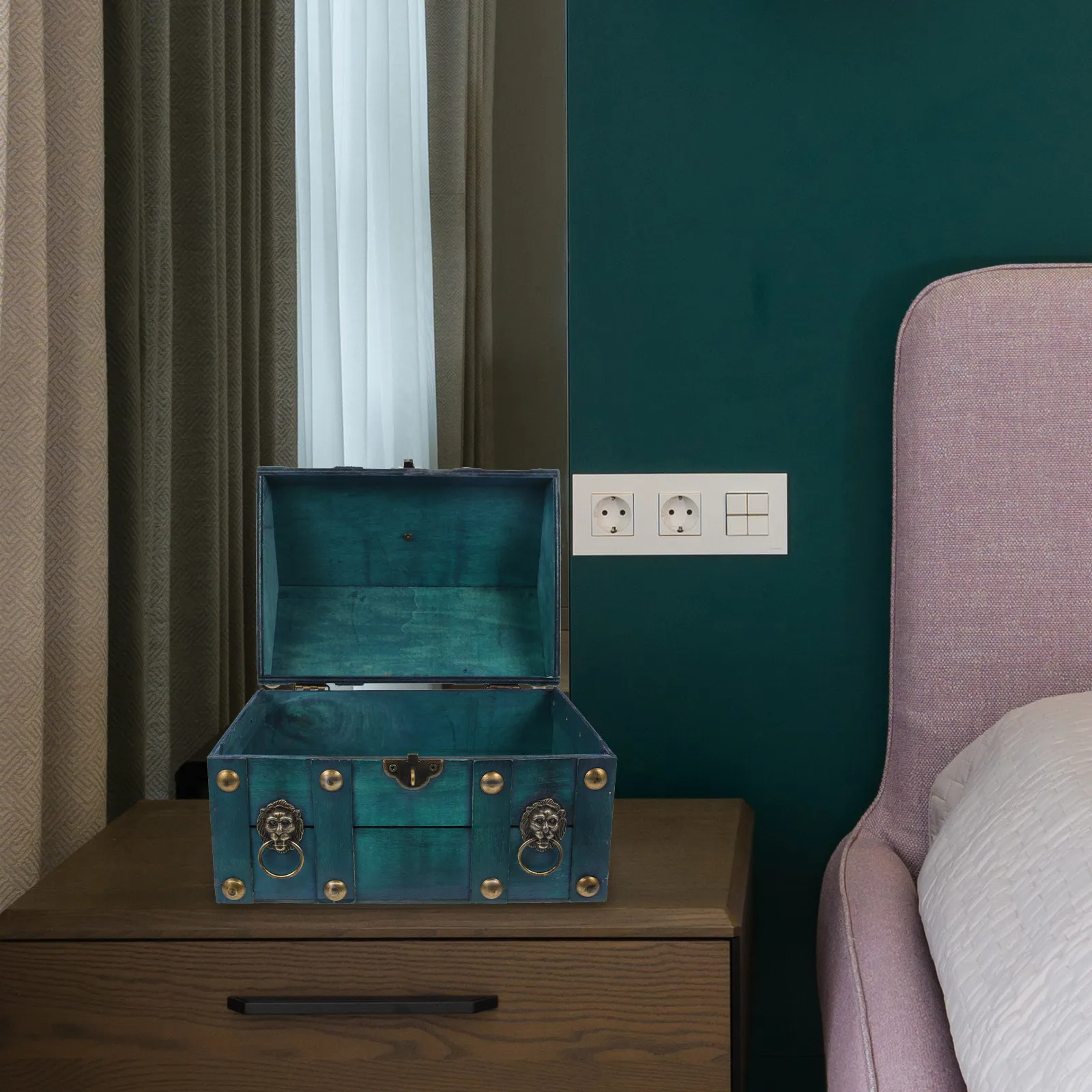 

Wood Jewelry Holder Large Capacity Treasure Box for Rings Pendants Anklets Decorative Wooden Storage Chest Retro Keepsake Case