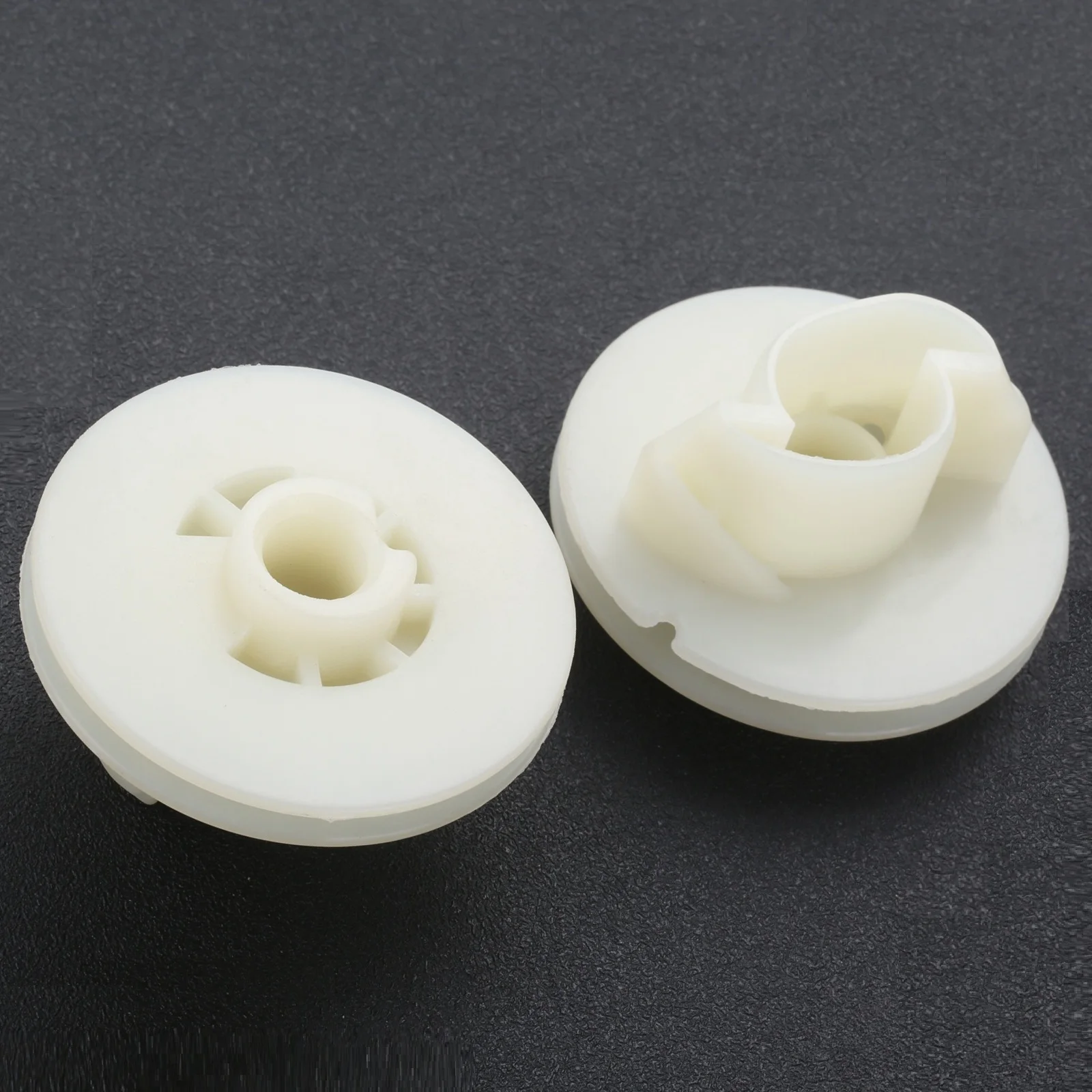 1Pc Plastic Chainsaw Rewind Recoil Starter Pulley Assembly for Husqvarna 435 Replace 504597101 579427901 Garden Tool Spare Parts