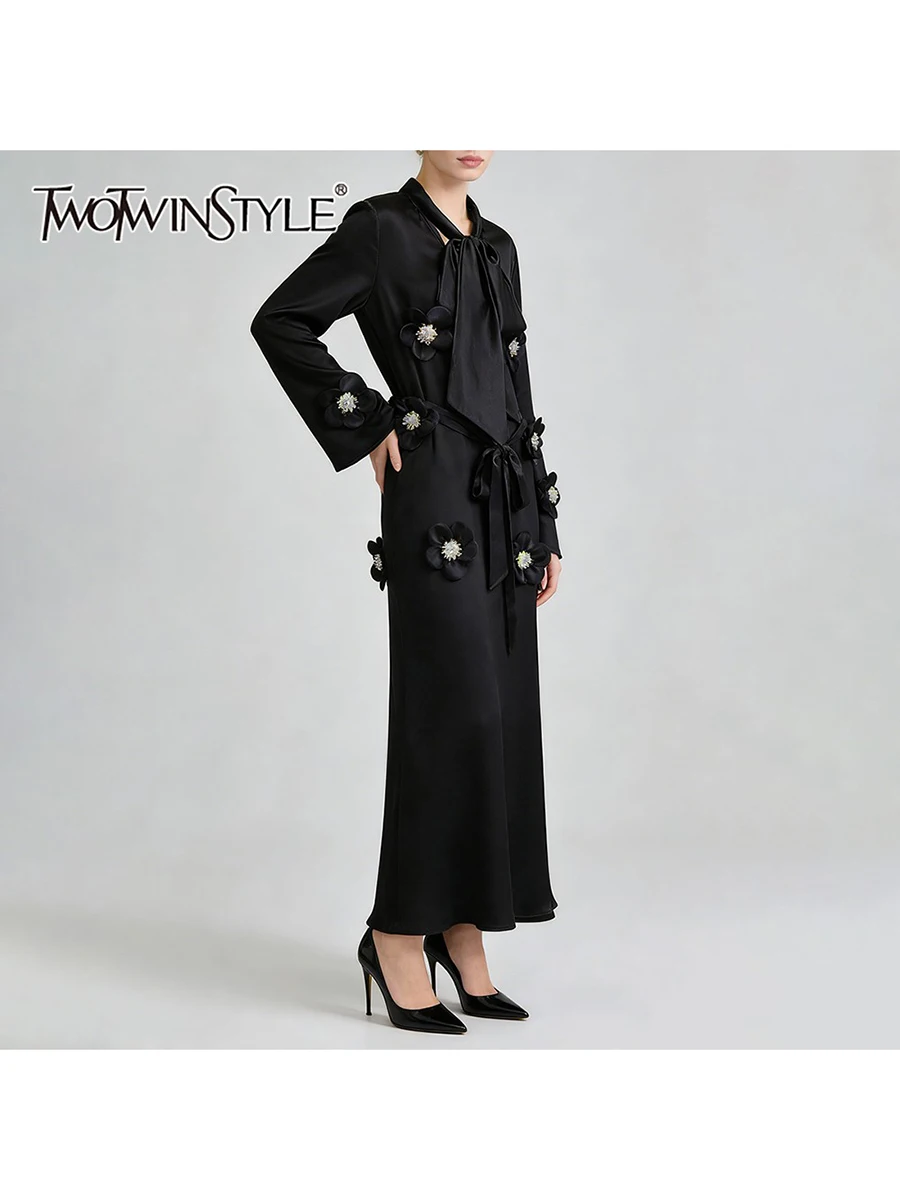TWOTWINSTYLE 솔리드 루즈 스플라이스드 3D 플라워 우아한 여성용 원피스 라운드 넥 긴 소매 패치워크 레이스업 드레스 여성 신상