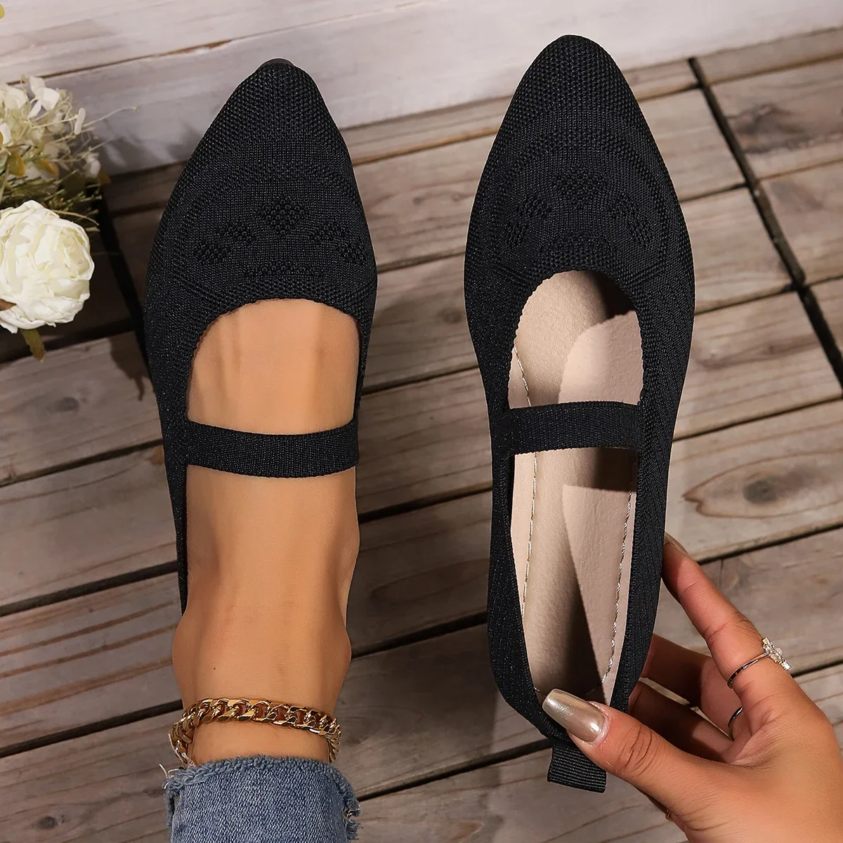 Women Flats Shoes Pointed Toe Solid Color Knitted Slip on Shoes Casual Breathable Ballet Flats Women Flats Shoes Loafers Women