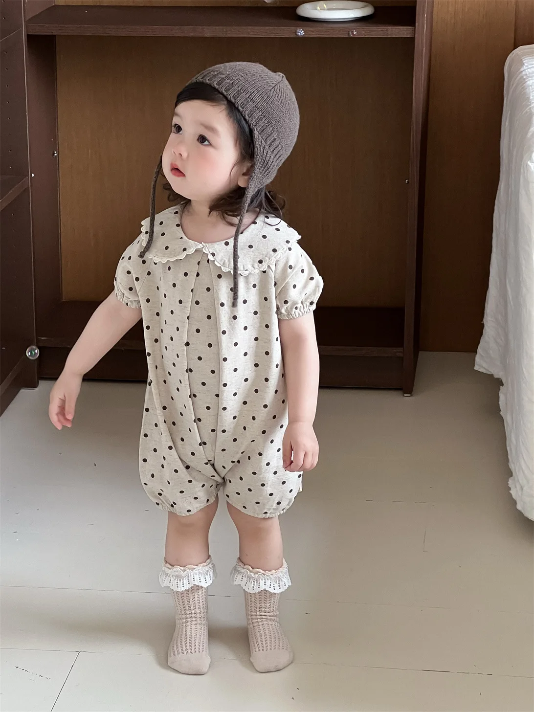 

Новинка лета 2023 года, боди с короткими рукавами для маленьких девочек, милый комбинезон в горошек для новорожденных, хлопковая одежда для маленьких девочек, От 0 до 24 месяцев