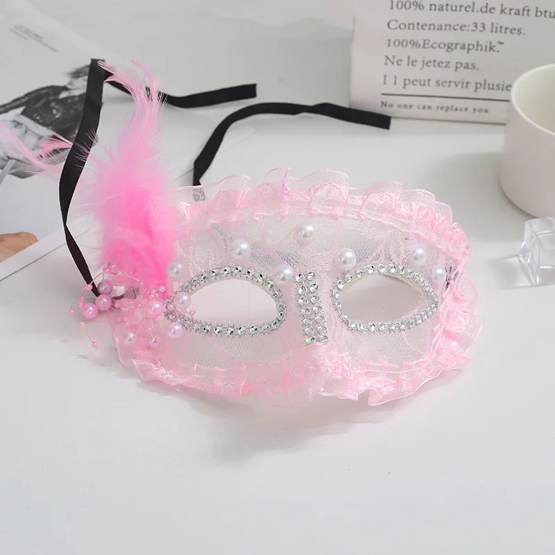 Holiday Masquerade Princess Mask Female Adult Party Half Face Mask White Feather Half Face Blindfold Props Cosplay Mask