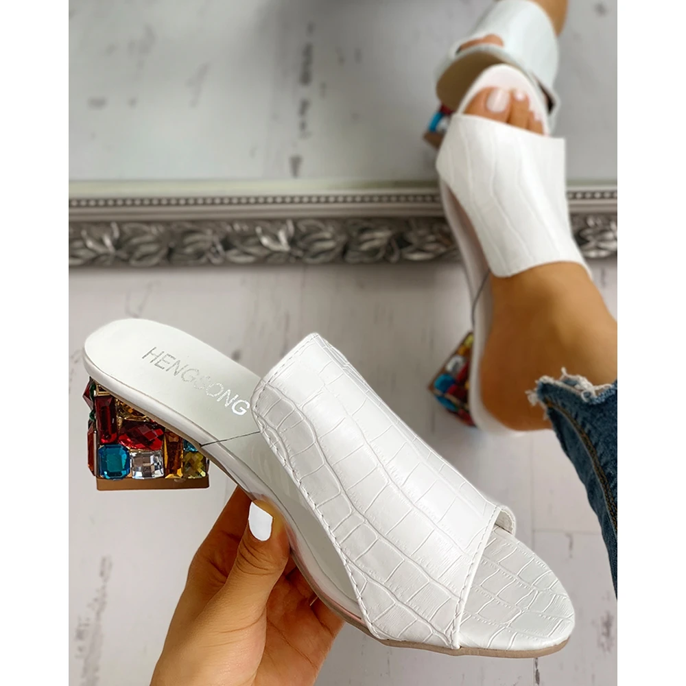 Summer Women Wide Strap Colorful Square Heel Slippers Casual Outdoor Flats Shoes Summer Peep Toe Going Out Slippers Sandals