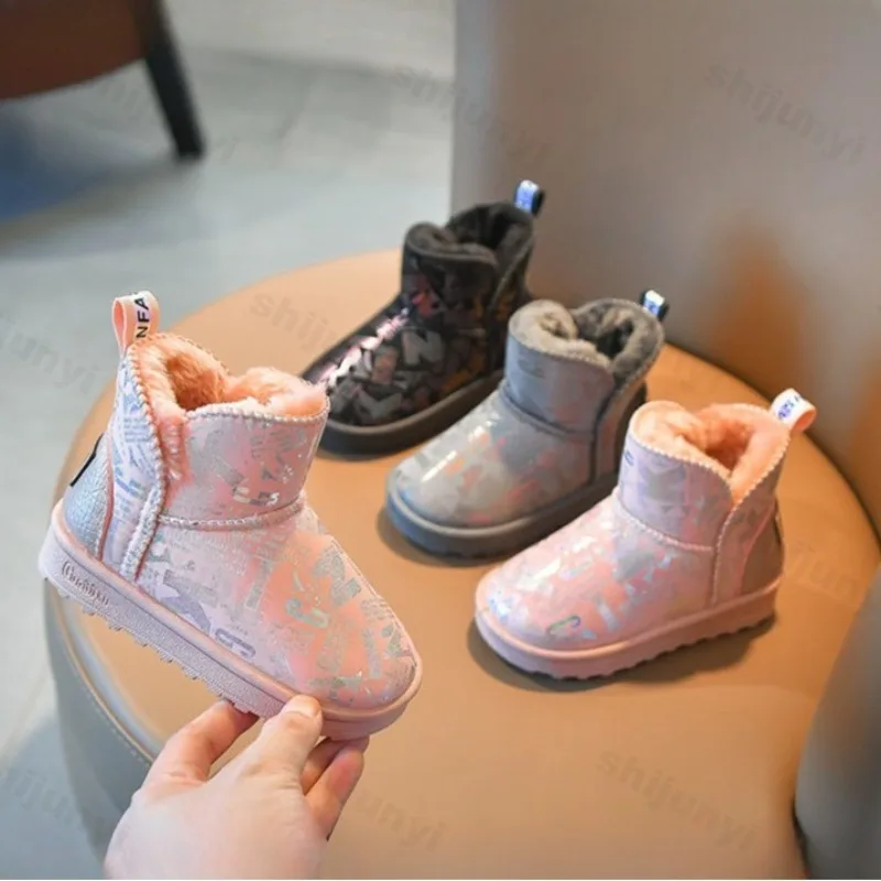 

2025 Winter Children's Fashion Print Warm Thick Velvet Snow Boots Boys' Versatile Plush Comfortable Non Slip Chunky Cotton Boots