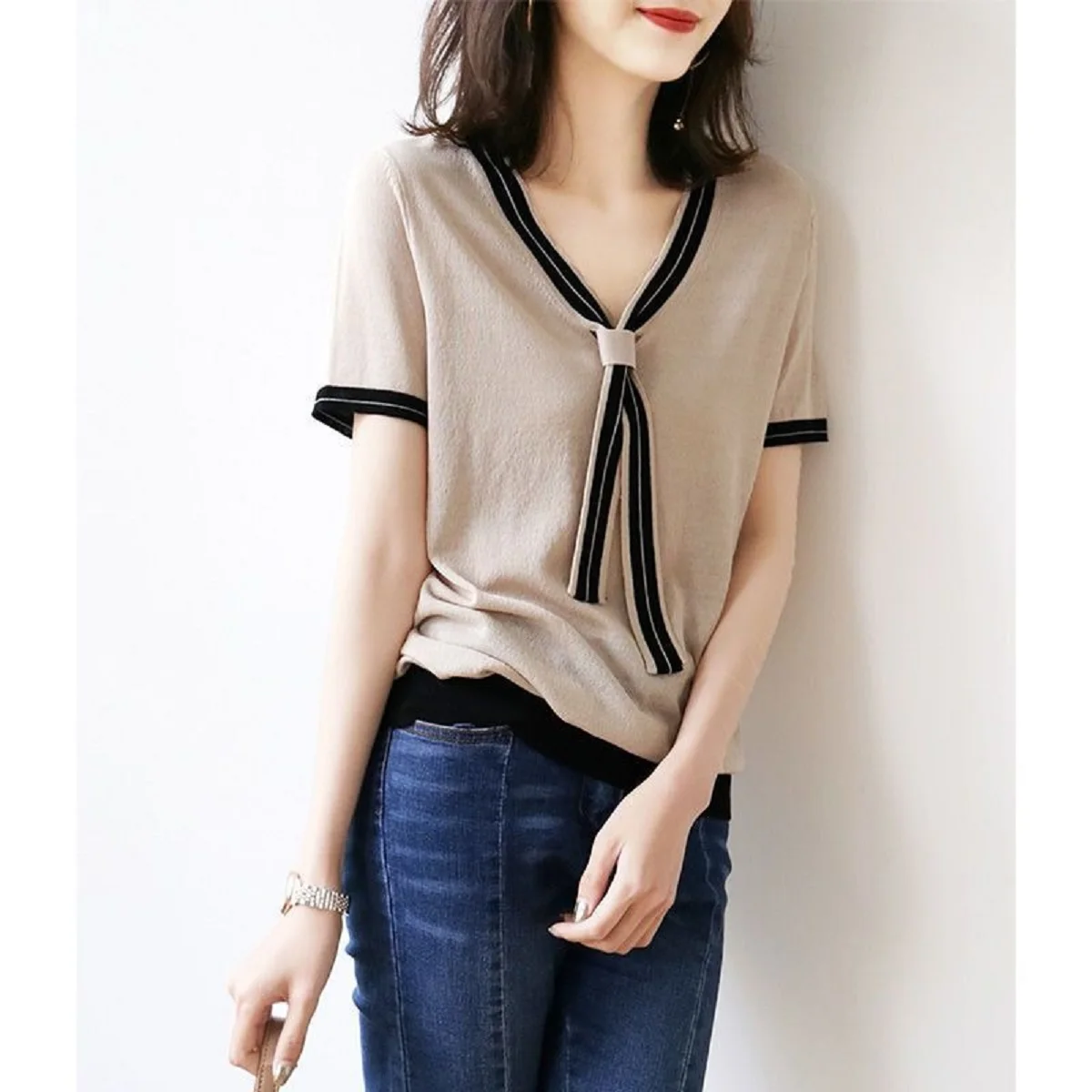 Frauen Stricken Top Kurzarm Stricken Sommer Pullover Schlank Farbe Blockieren V-ausschnitt Gebogen Weibliche Kleidung Pullover 2025