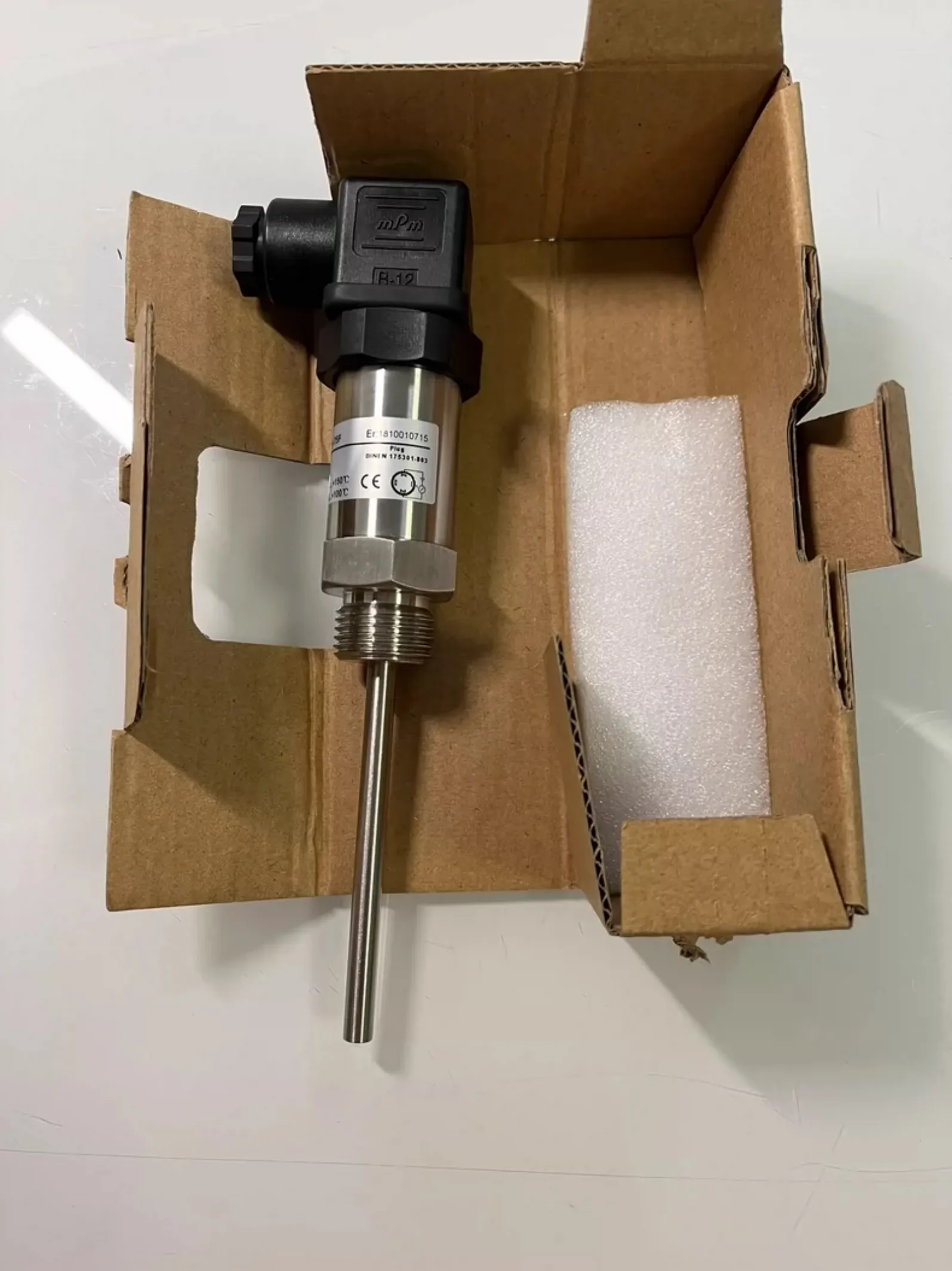 Temperature Sensor STC-C0100-B08-420A-1-75F