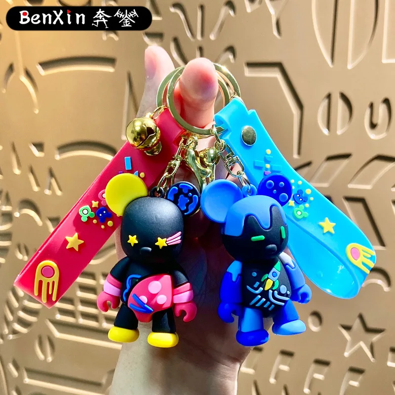 سلاسل المفاتيح الكرتونية الإبداعية من مينيسو، وديكورات معلقة في الشوارع، ومعلقات الحقائب، وسلاسل مفاتيح السيارة