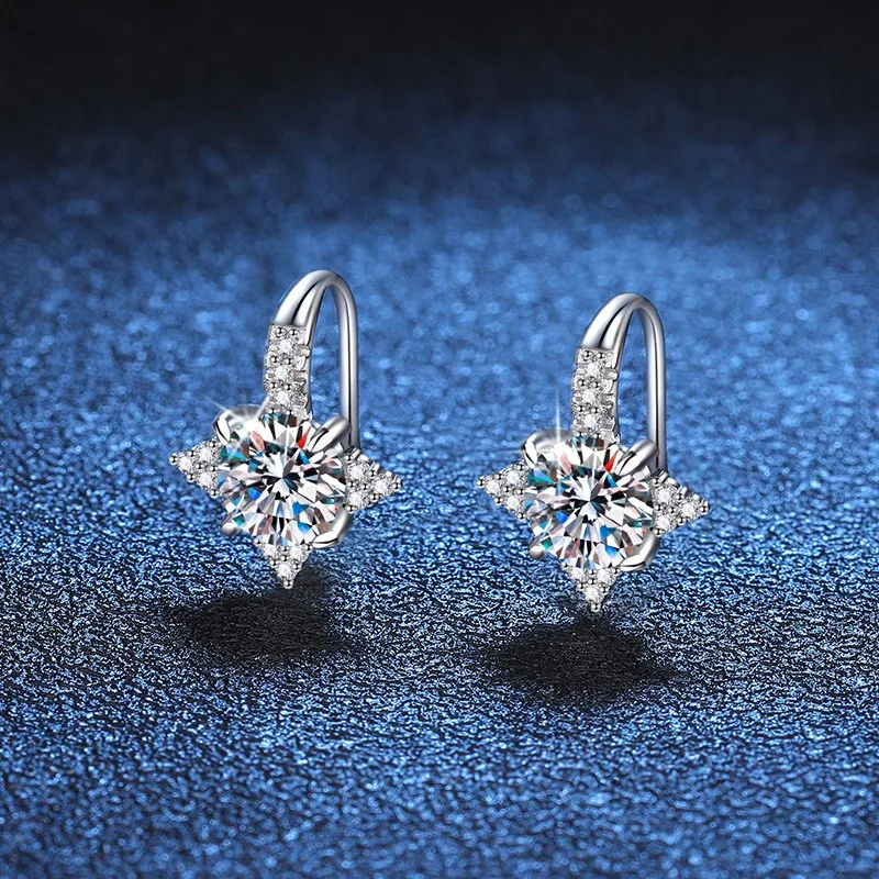 LioraGem Elegant Eight-pointed Star Moissanite Earrings, Luxurious 1-carat D-color Moissanite Studs Platinum PT950 Stamp