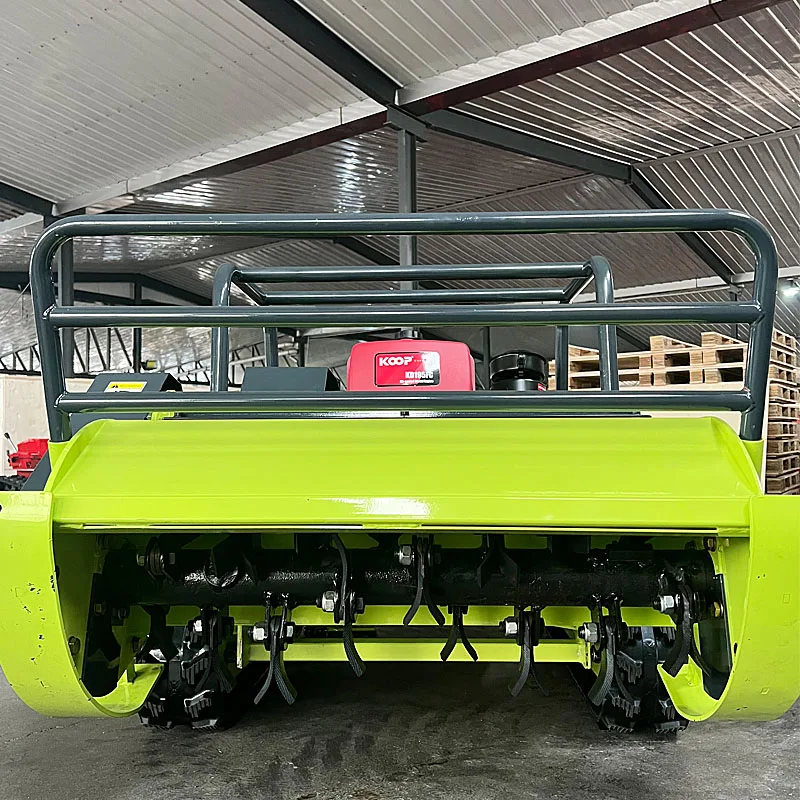 

New customized Chinese-made automatic remote control lawnmower, intelligent remote control lawnmower