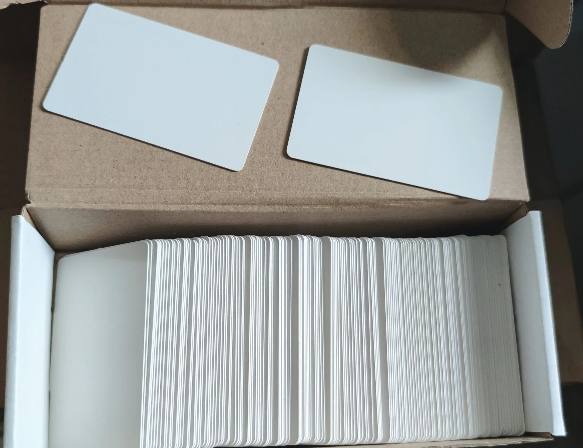 50pcs 8.5x5.4cm Blank PVC Business Card Design Logo Name Thank You ID Card Waterproof and Double Sided Printing NOT NFC Cards